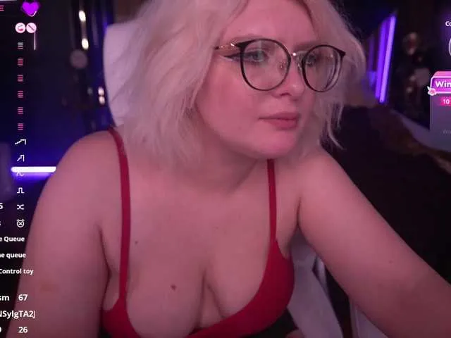 Live sex webcam photo for CoolTatis #290642199