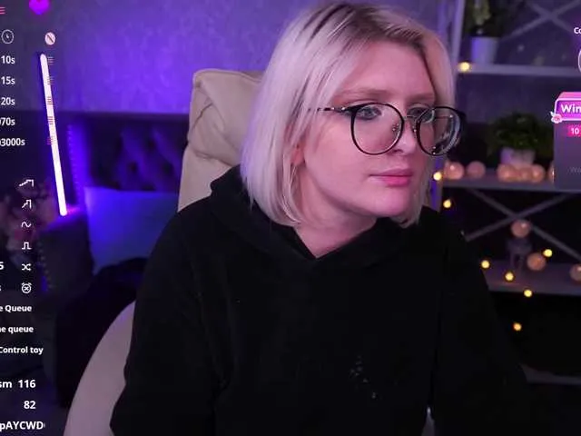 Live sex webcam photo for CoolTatis #290698011