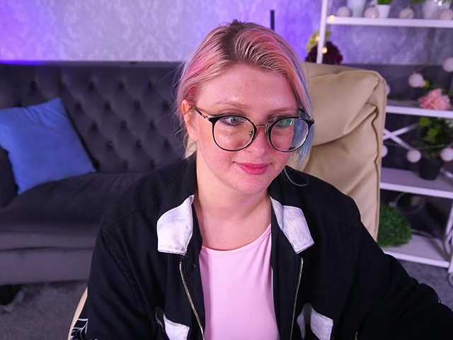 Live sex webcam photo for CoolTatis #291164351