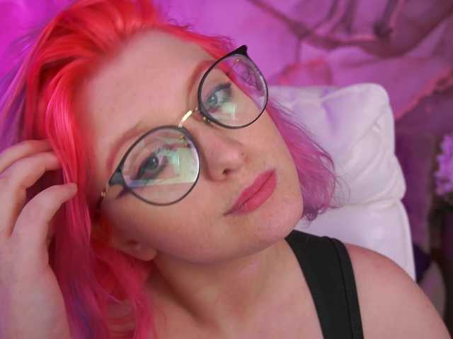 Live sex webcam photo for CoolTatis #291274278