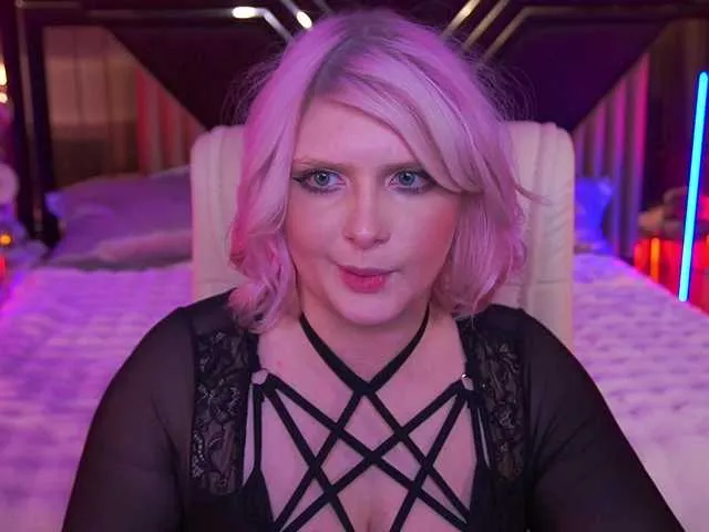 Live sex webcam photo for CoolTatis #292157172