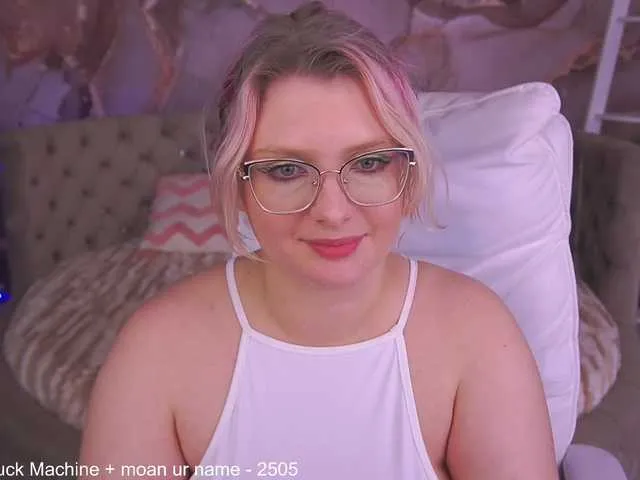 Live sex webcam photo for CoolTatis #292341132