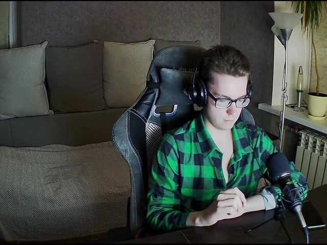 Live sex webcam photo for Coom-conveyor #277827648