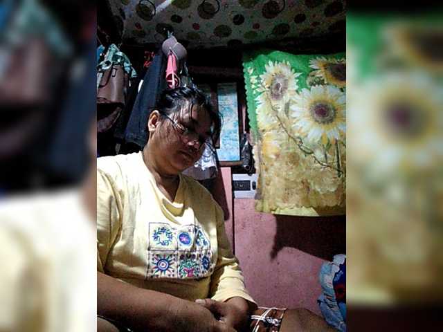 Live sex webcam photo for Copycat45 #275917997