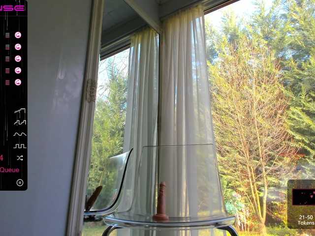 Live sex webcam photo for CoralDreams #272174873