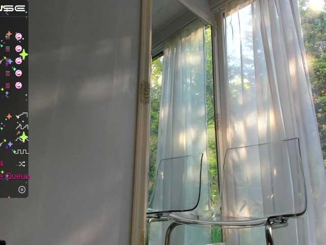 Live sex webcam photo for CoralDreams #273390841