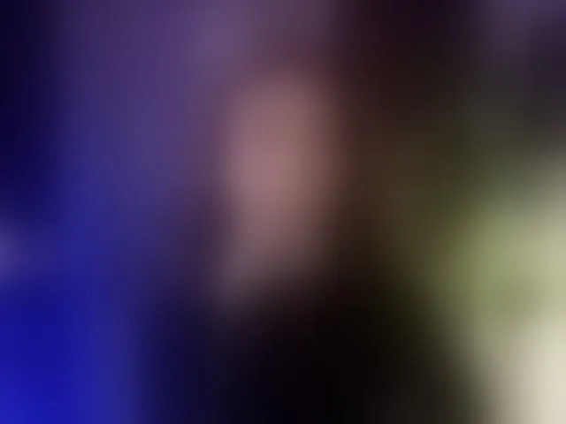 Live sex webcam photo for Coraliinee #293573950