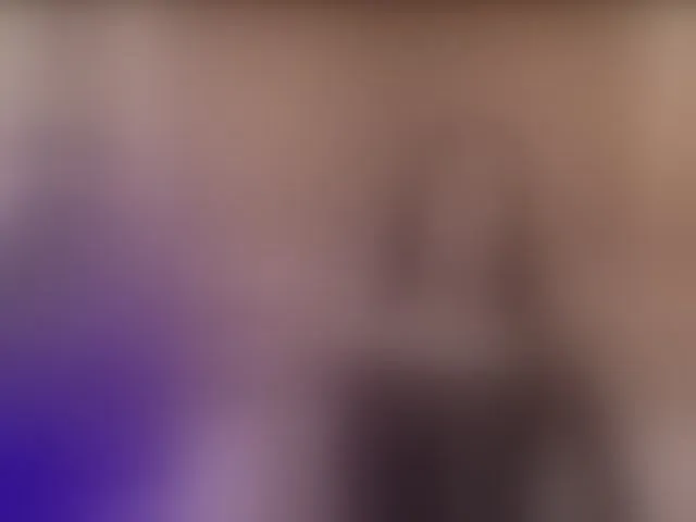 Live sex webcam photo for Coraliinee #293605482