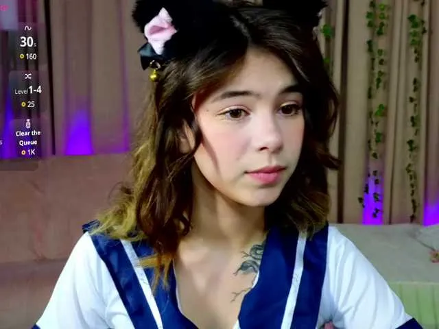 Live sex webcam photo for CoralineJones #290894792