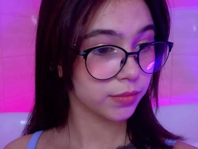 Live sex webcam photo for CoralineJones #291119651