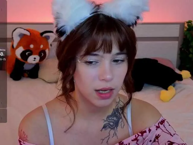 Live sex webcam photo for CoralineJones #291640342