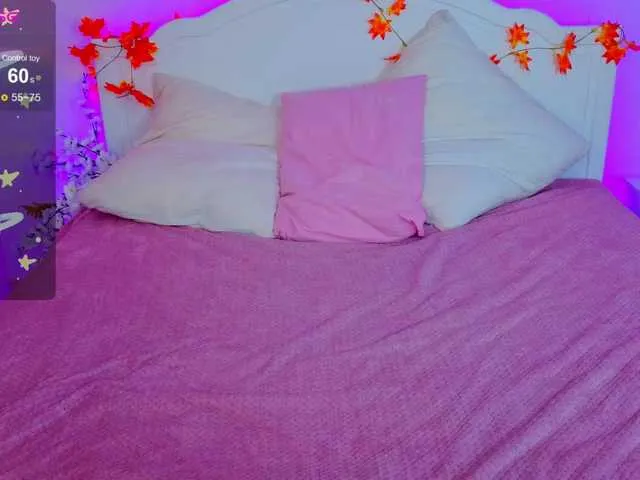 Live sex webcam photo for CoralineJones #291918098