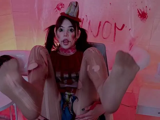 Live sex webcam photo for CoralineJones #292106776