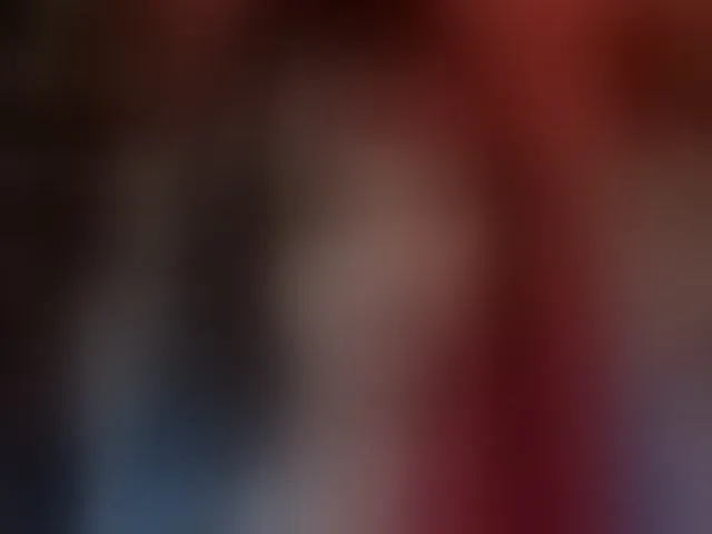 Live sex webcam photo for CoralineJones #293034486