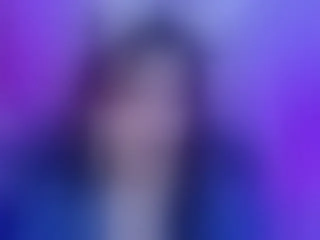 Live sex webcam photo for CoralineJones #293077117