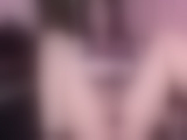 Live sex webcam photo for CoralineSanchez #294149551