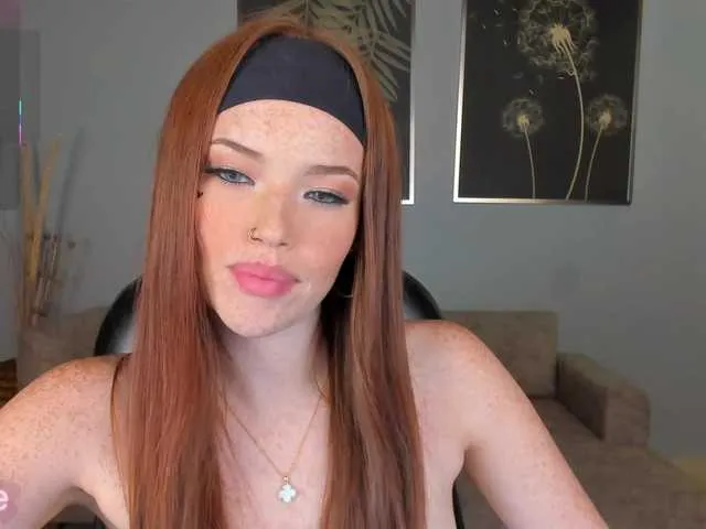 Live sex webcam photo for CorinneRusso #290852615