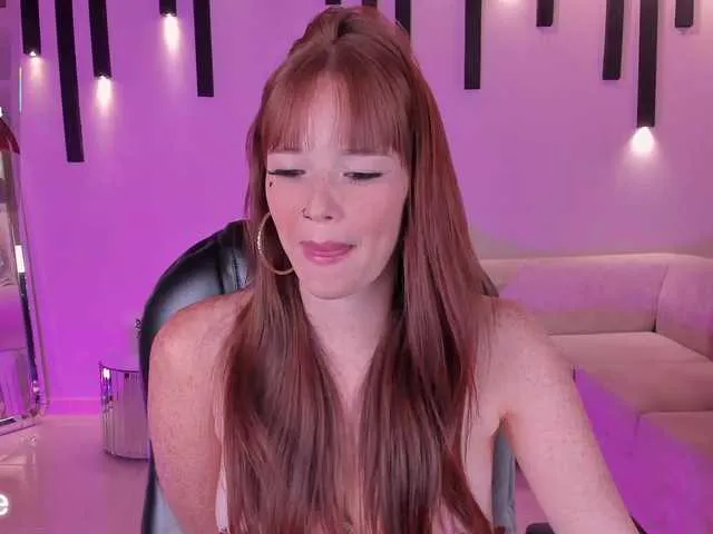 Live sex webcam photo for CorinneRusso #291042036