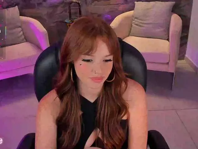 Live sex webcam photo for CorinneRusso #291150664