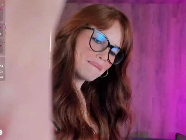 Live sex webcam photo for CorinneRusso #291323514