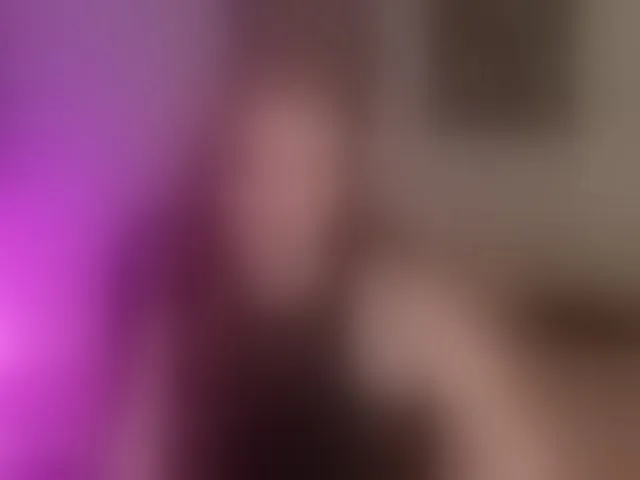 Live sex webcam photo for CorinneRusso #292725795