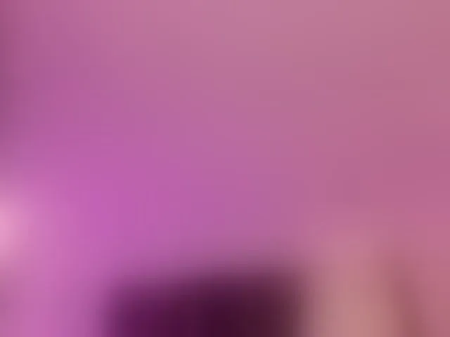 Live sex webcam photo for CorinneRusso #293984108