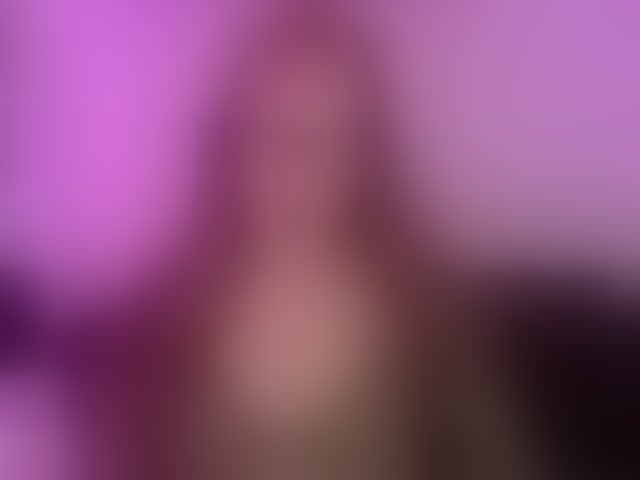 Live sex webcam photo for CorinneRusso #294129733