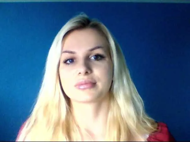 Live sex webcam photo for Cornelia22hot #273010235