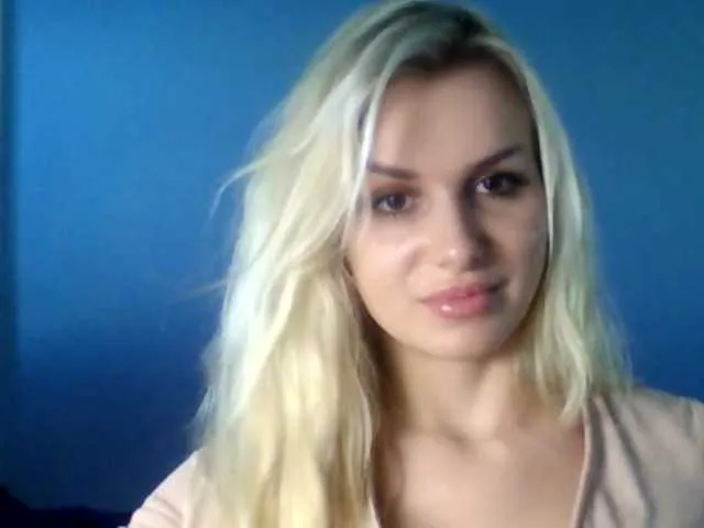 Live sex webcam photo for Cornelia22hot #273049870