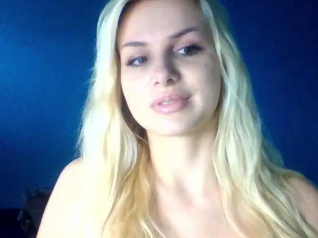 Live sex webcam photo for Cornelia22hot #273136280