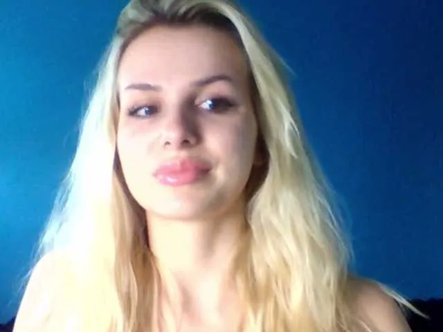 Live sex webcam photo for Cornelia22hot #273197941