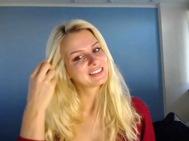 Live sex webcam photo for Cornelia22hot #273750591