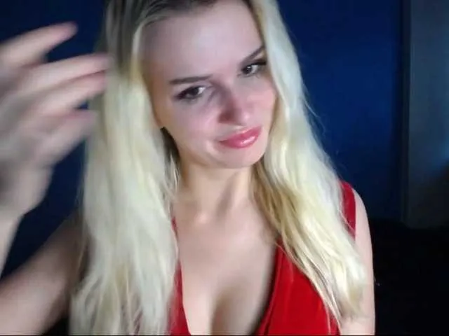 Live sex webcam photo for Cornelia22hot #274179167