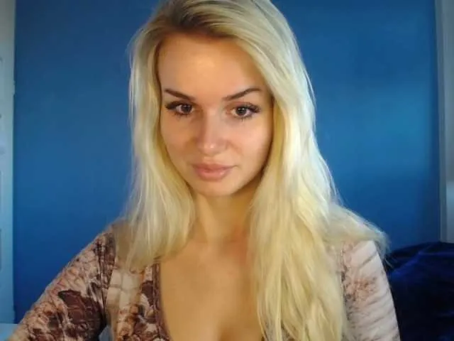 Live sex webcam photo for Cornelia22hot #274519989