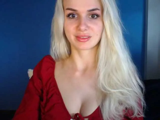 Live sex webcam photo for Cornelia22hot #274646047