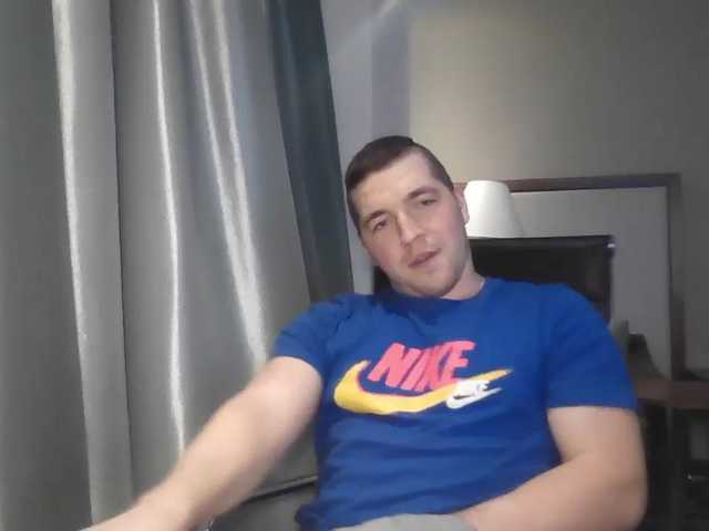 Live sex webcam photo for Corobook #276965750