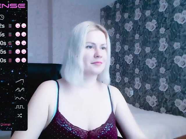 Live sex webcam photo for CorrinnaWild #272604224