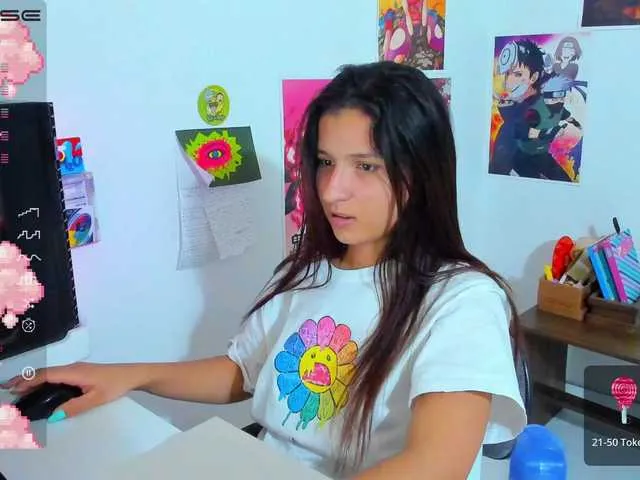 Live sex webcam photo for Cositarika- #275743731