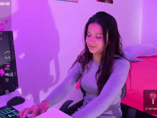 Live sex webcam photo for Cositarika- #275958473