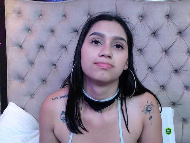 Live sex webcam photo for CosmicCandyX #291214326