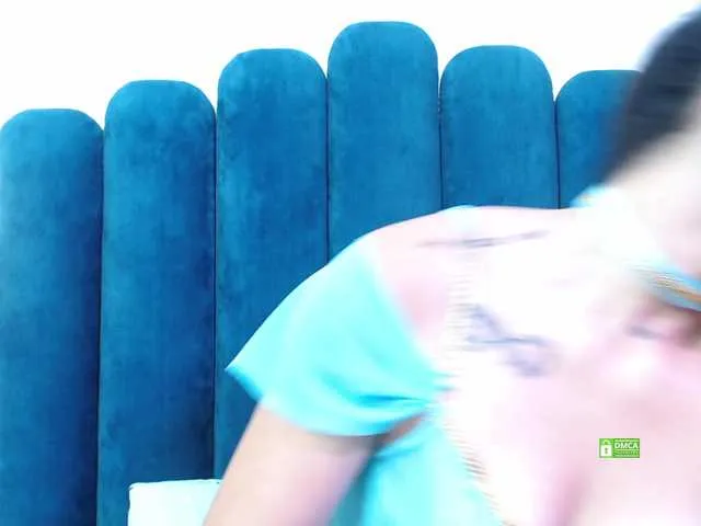 Live sex webcam photo for CosmicCandyX #292115767