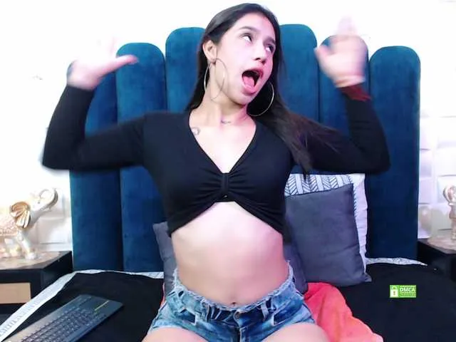 Live sex webcam photo for CosmicCandyX #292154729