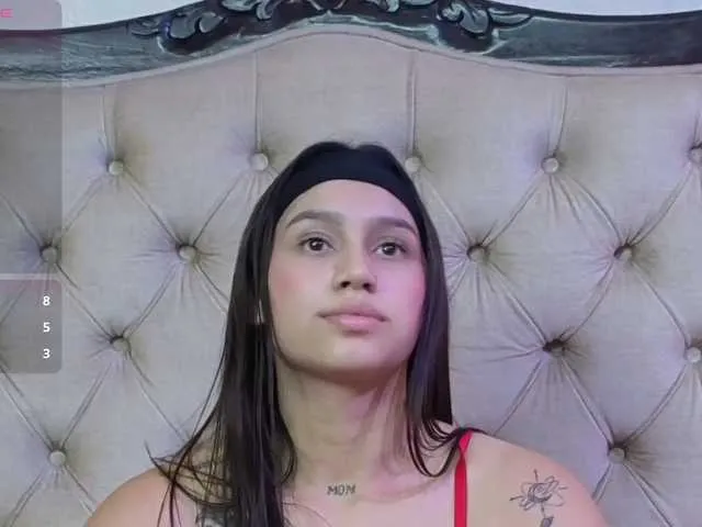 Live sex webcam photo for CosmicCandyX #292330486