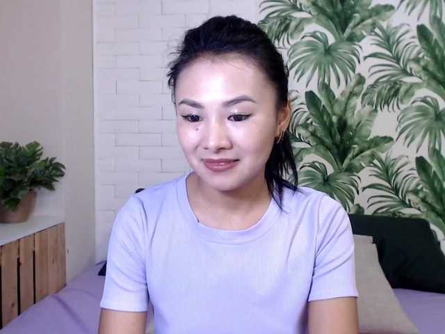 Live sex webcam photo for CosmoBella #272707529