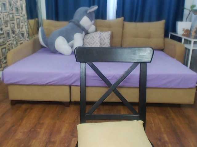 Live sex webcam photo for CosmoBella #273990965