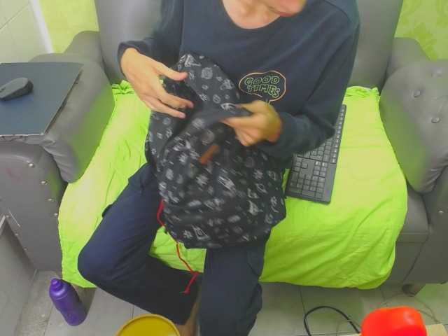 Live sex webcam photo for Cotekzuayone #277975050