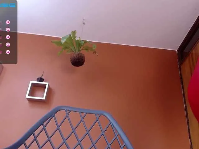 Live sex webcam photo for CoupleLatinCo #271844627