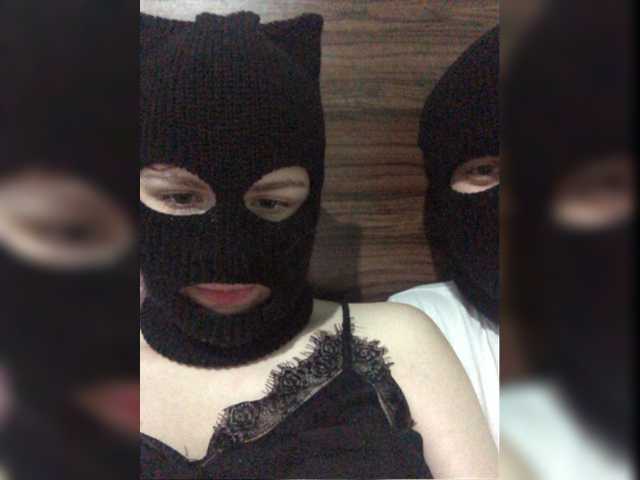 Live sex webcam photo for CoupleSJ #277297172