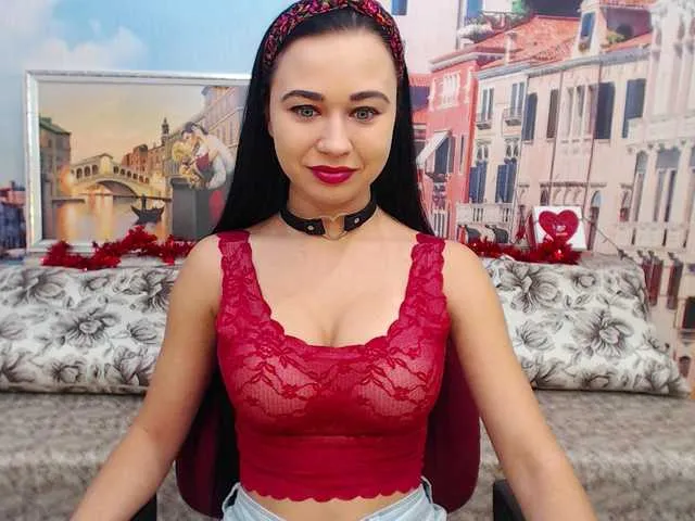 Live sex webcam photo for Courteney #272143801