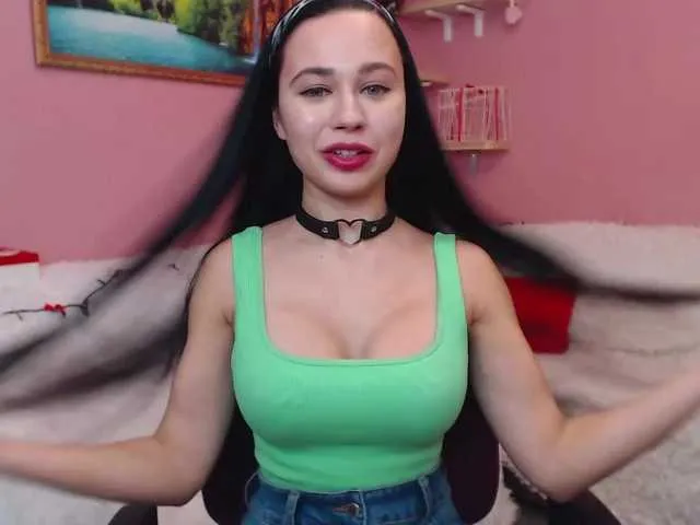 Live sex webcam photo for Courteney #272539621